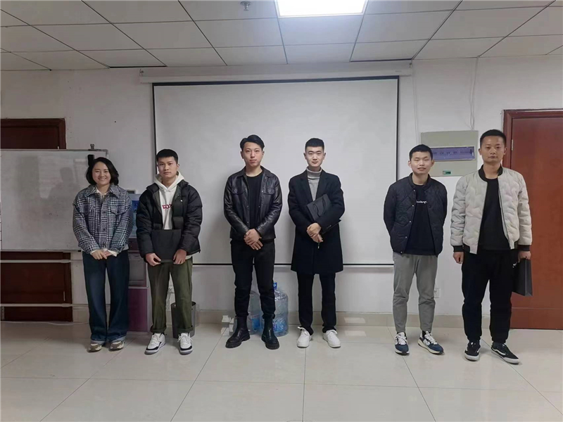 華礦集團2023年第二屆拜師儀式成功舉行！