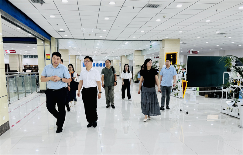 熱烈歡迎任城區(qū)總工會領導一行蒞臨華礦集團調(diào)研指導